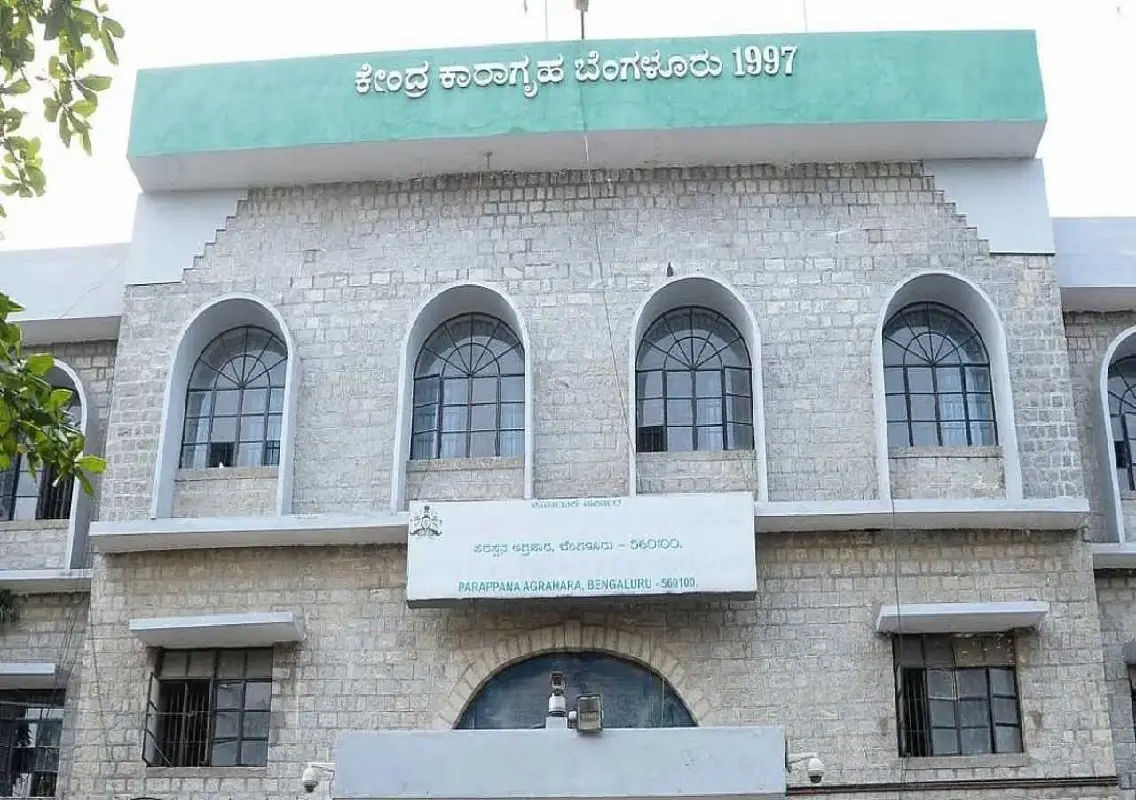 Woman undertrial caught with Rs 11,500 at Bengaluru prison - News Karnataka
