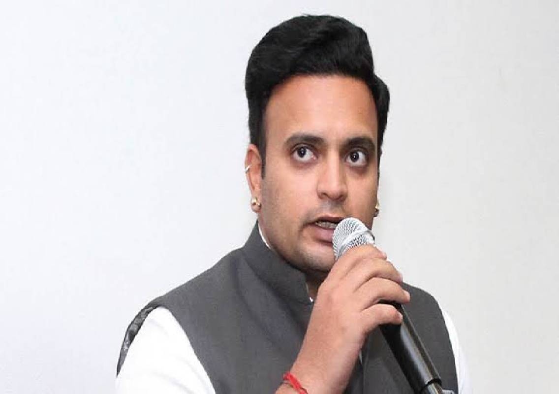 Yaduveer Reacts to Mysuru Dasara and Jatti Kalaga Row - News Karnataka