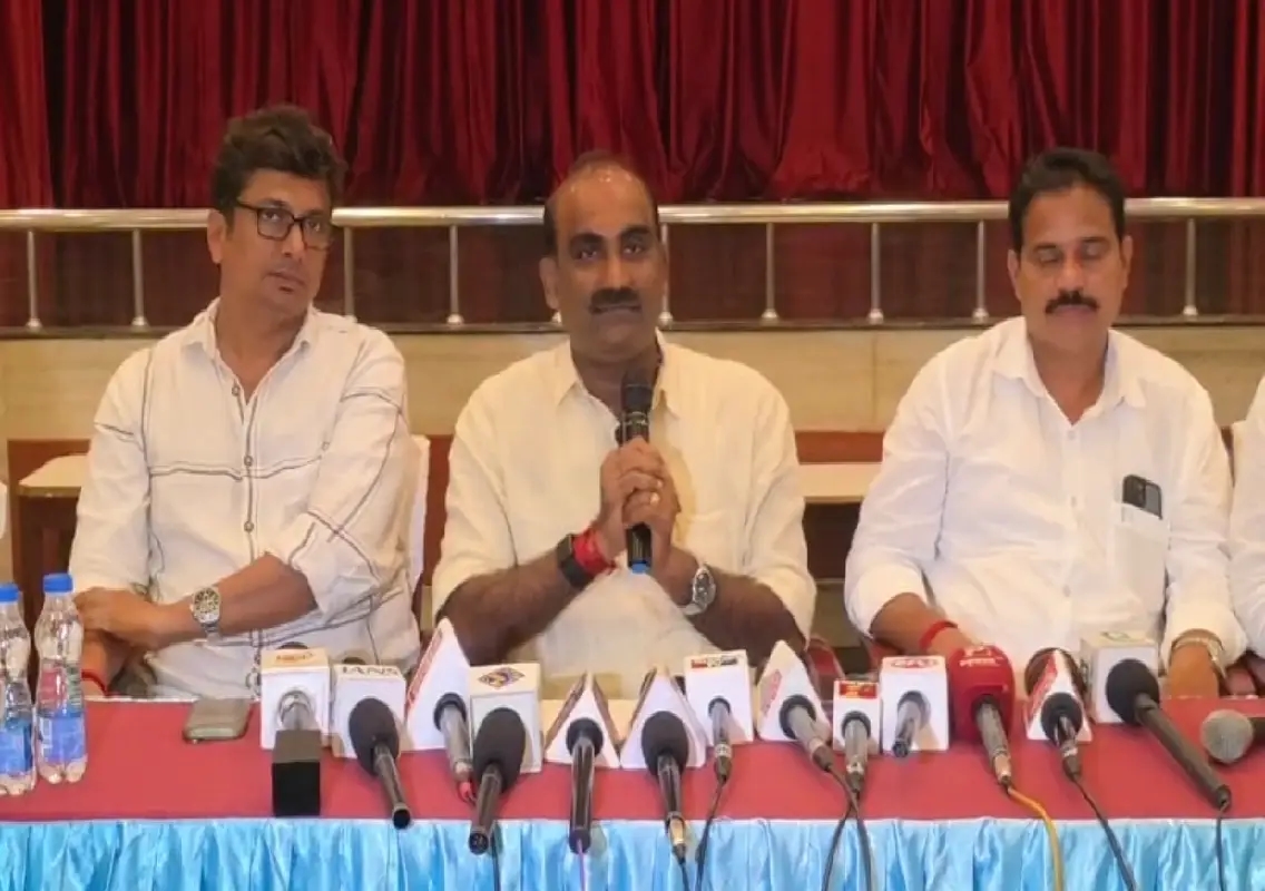 Yashpal Suvarna seeks Udupi hospital inauguration date by November 15 - News Karnataka