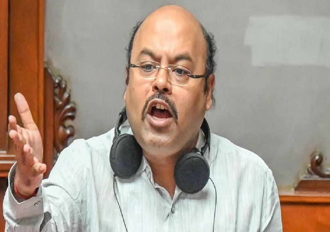 Yathindra Defends CM’s Wife Amid Mysuru Dasara Row - News Karnataka