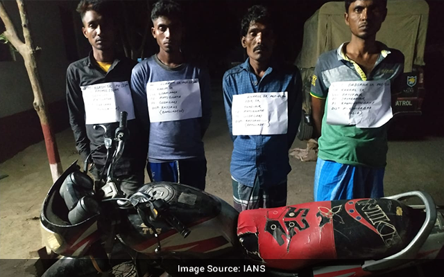 3 Bangladeshis Indian tout held while crossing into Bengal
