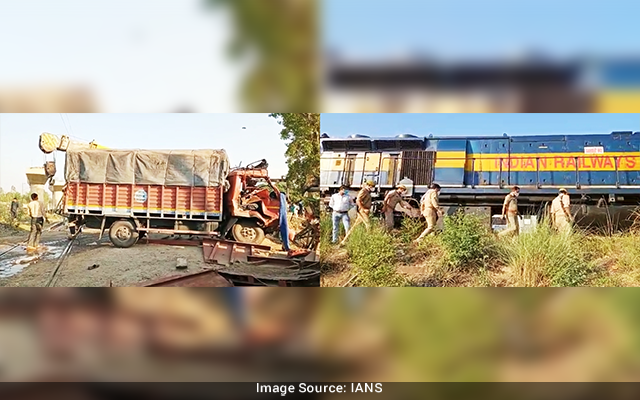 Five Of Family Killed Several Hurt As Train Rams Into Truck
