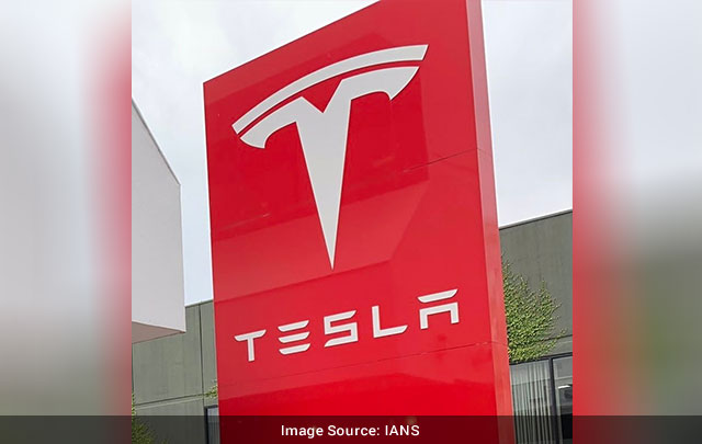 Tesla Settles With Exengineer Accused Of Stealing Trade Secrets Main
