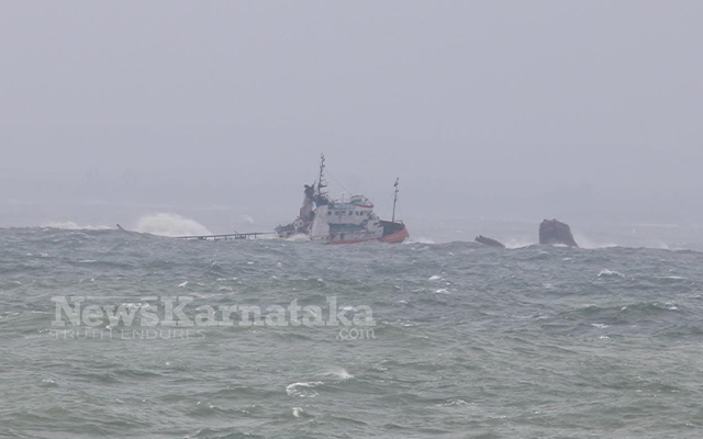 Coast Guard Rescues All Nine Stranded Crew Members Of Tugboat 1