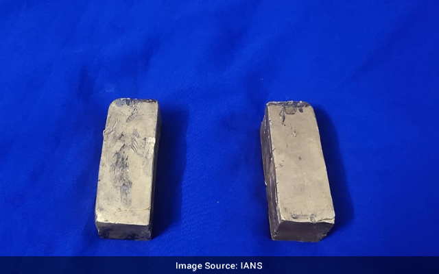 One Arrested For Smuggling Gold At Chennai Airport 1