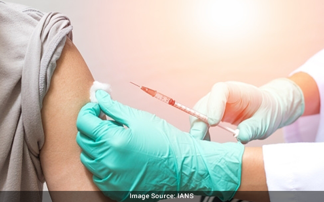 Centre requests states to vaccinate bankers insurers on priority