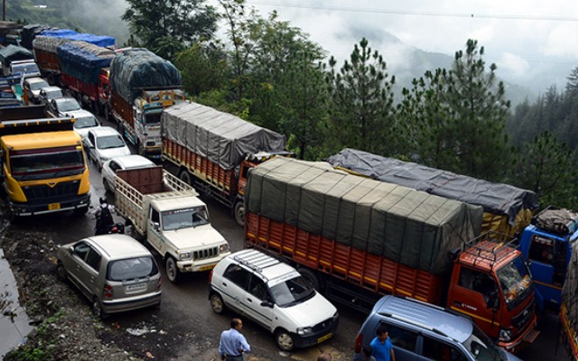 Agumbe heavy vehicles restricted