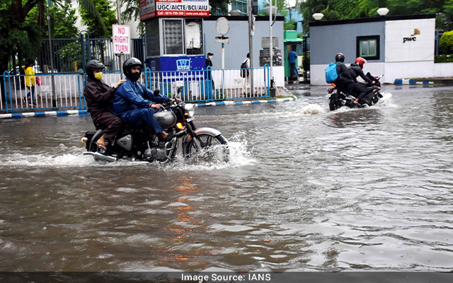 Various Parts Of India Likely To Get Heavy Rainfall On Monday 1