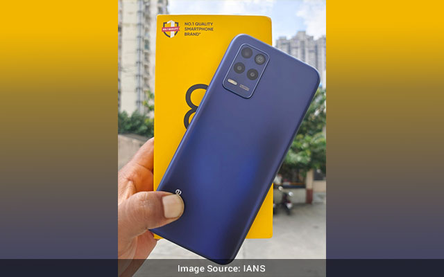 he mid-range realme 8s 5G can be a nice option for many as it has a powerful chipset, strong battery along with featuring other solid internals.