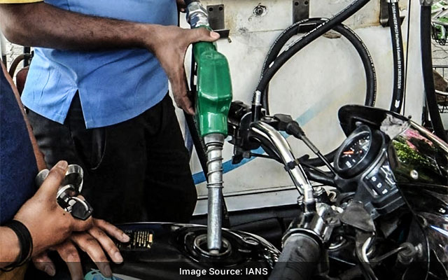 Fuel prices are steady as global oil prices soften