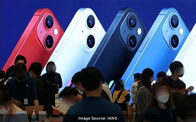 Apple To Boost Iphone Shipments By 30 In 2022 Report