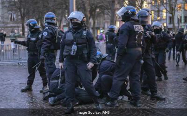 Members Of The French Intelligence Service Police French Paris