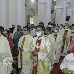 003 City Catholics Hold Eucharistic Procession With Devotion And Discipline