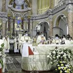 004 City Catholics Hold Eucharistic Procession With Devotion And Discipline