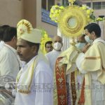 045 City Catholics Hold Eucharistic Procession With Devotion And Discipline