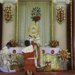061 City Catholics Hold Eucharistic Procession With Devotion And Discipline