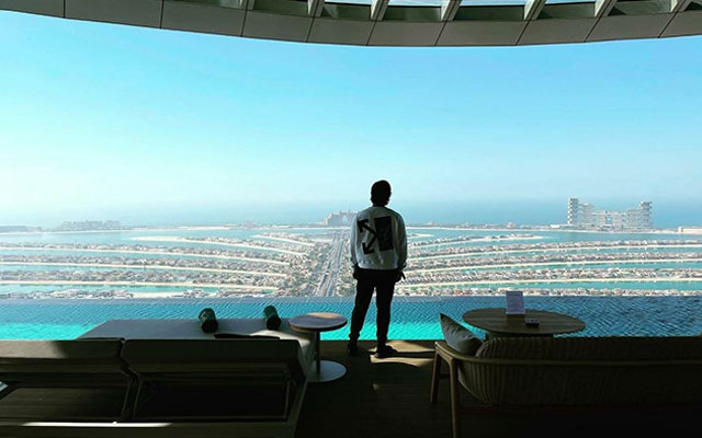 Allu Arjun savours the views of Dubais skyline