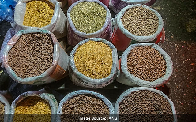Govt-measures-didnt-fructify-into-drastic-decline-in-pulses-retail-prices
