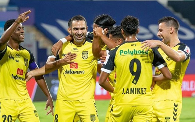 Isl 202122 Hyderabad Fc Consolidate Top Spot With 32 Win Over Fc Goa