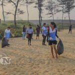 (10 Of 11) Moms Mark Womens Day With Panambur Beach Cleanup Before Fun And Games (