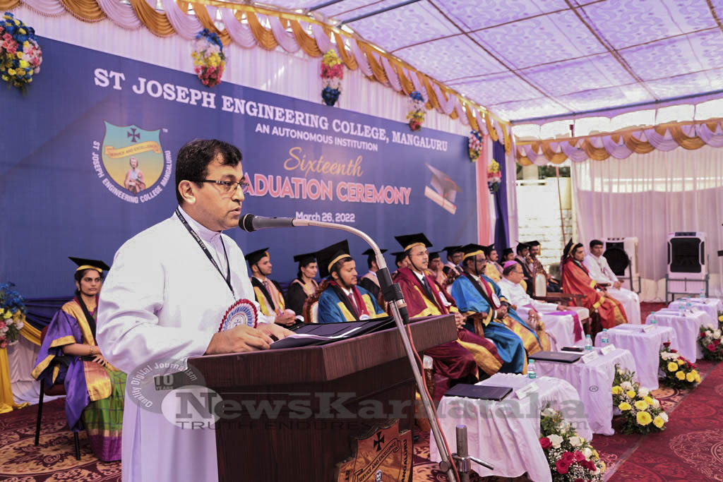 6 of 19 St Joseph Engineering College hosts its sixteenth Graduation Ceremony