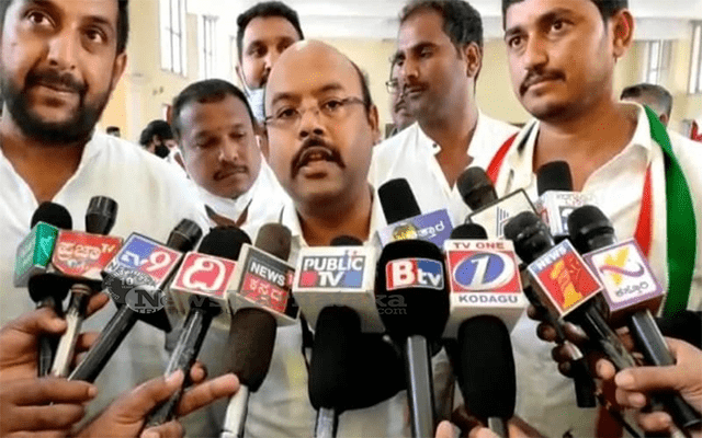 Siddu son Yatindra deny disrespecting pontiffs