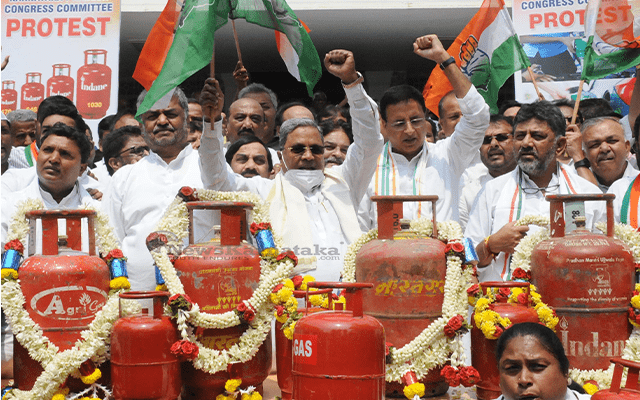 Fuel, Gas Hike Protest Congress