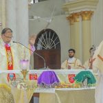 022 Bishop Celebrates Chrism Mass Before Holy Week All Clergy Renew Holy Vows
