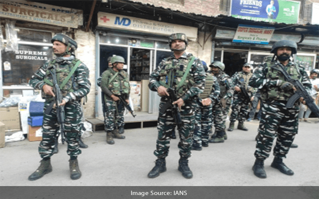 2 CRPF jawans injured in militant attack in JK