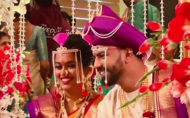 Sayli Kamble of Indian Idol 12 weds boyfriend Dhawal