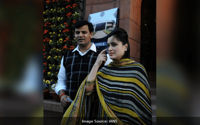 The Bombay High Court On Monday Dismissed A Plea Filed By Independent Mp Mla Couple, Navneet Rana And Her Husband Ravi Rana
