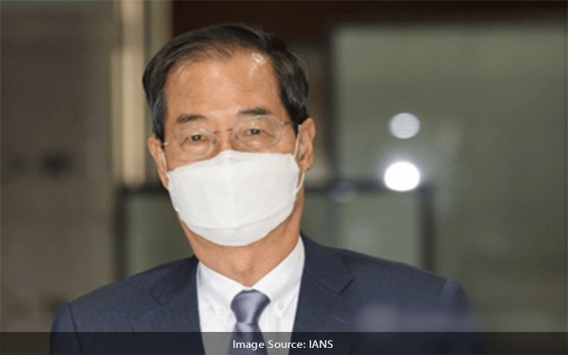 SKorean PM says he will ask Yoon to pardon Samsung heir Lee
