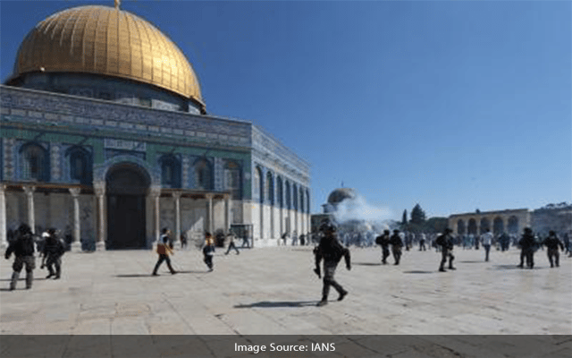 Israel denies adding Jordans waqf staff at Al Aqsa