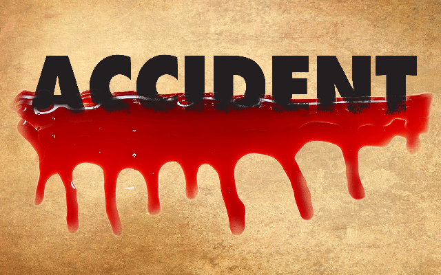 Ambulance-auto collision, four escape unhurt