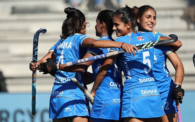 Indian womens hockey team thrash USA 40 finish 3rd in FIH