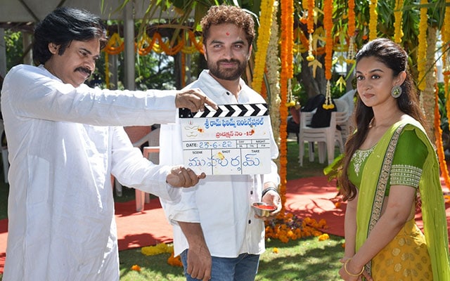 Pawan Kalyan graces muhurat of Vishwak Sens next film