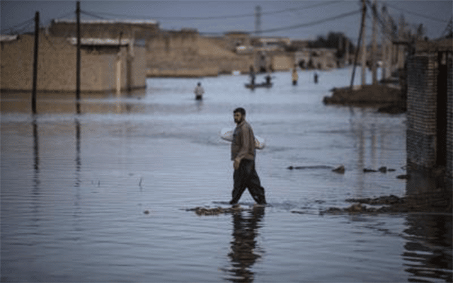 6 dead, multiple missing in Iran flash flood