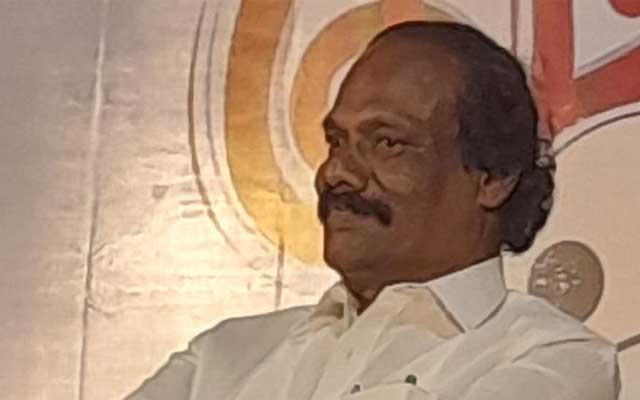 Comedian Dindugal Leoni says Anucharan is calmest director