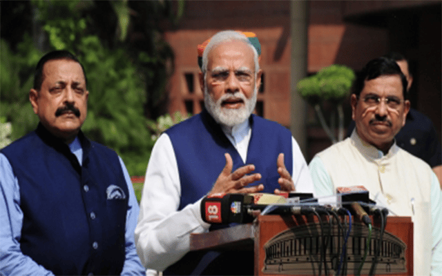Have detailed discussions to make Monsoon Session 'fruitful': PM to MPs
