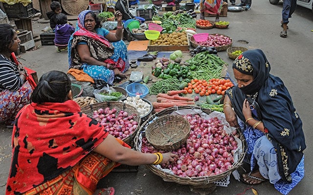 Retail Inflation Eases Slightly To 701 Per Cent In June Main