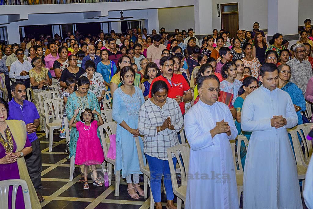 046 Konkani Day celebrated and Musical Night held at Valencia Church