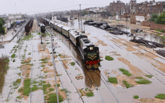 Climate change behind 'extraordinarily above normal rain' in Pak