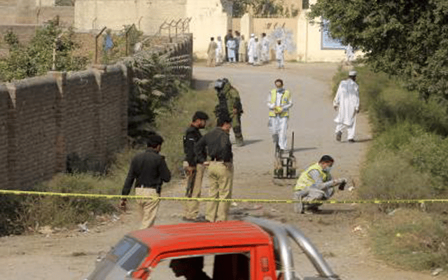 Gunmen kill 2 policemen in Pak on polio vaccination duty