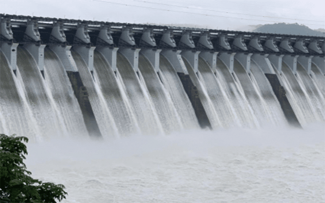 Heavy rains lead to increased hydropower generation in TN