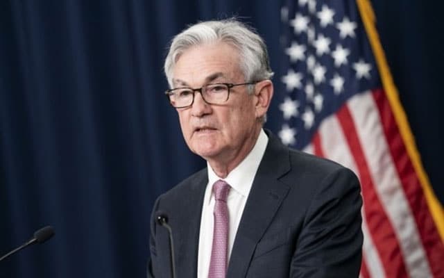 Heavy selloff in IT after hawkish statement by US Fed Chairman