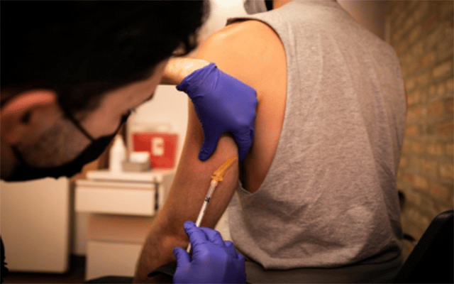 vaccination campaign in France