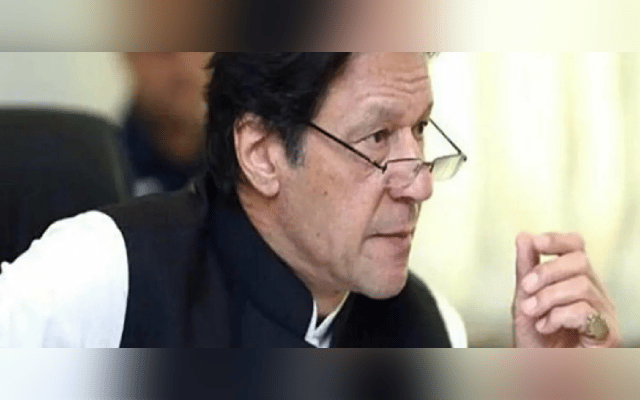 Pak will default if it doesn't enter IMF programme, warns Imran