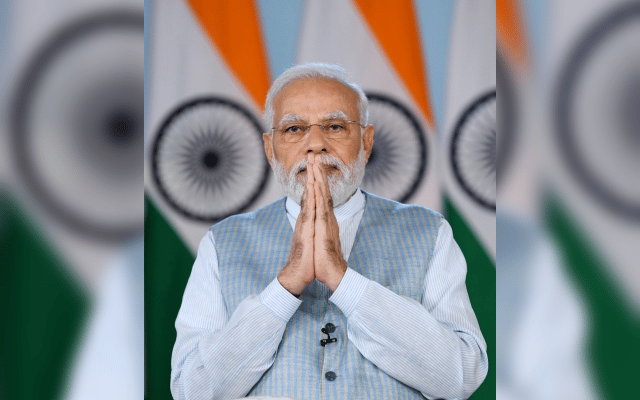 UP: PM to lay foundation of textile park project in Lucknow