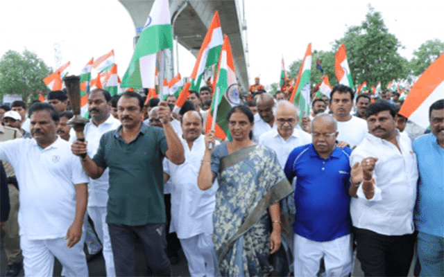 Thousands take part in Freedom Run across Telangana
