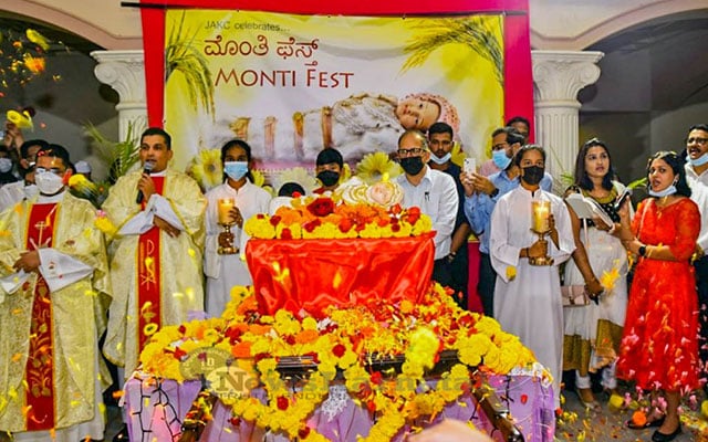 009 JAKC Jebel Ali Konkani Community celebrates Monthi Fest main